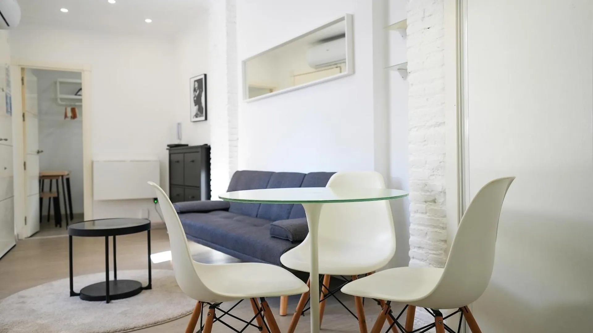 アパート Excellent Location Malaga Centro Historico 2 Bed Flatアパートメント スペイン