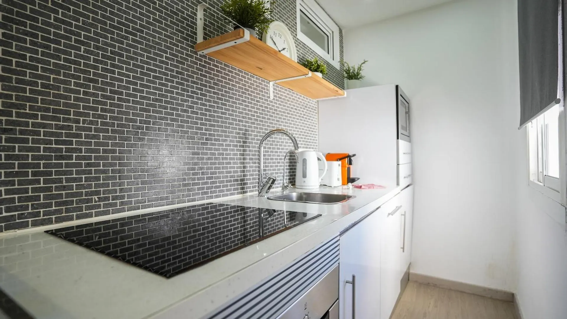 Excellent Location Malaga Centro Historico 2 Bed Flatアパートメント 0*,  スペイン