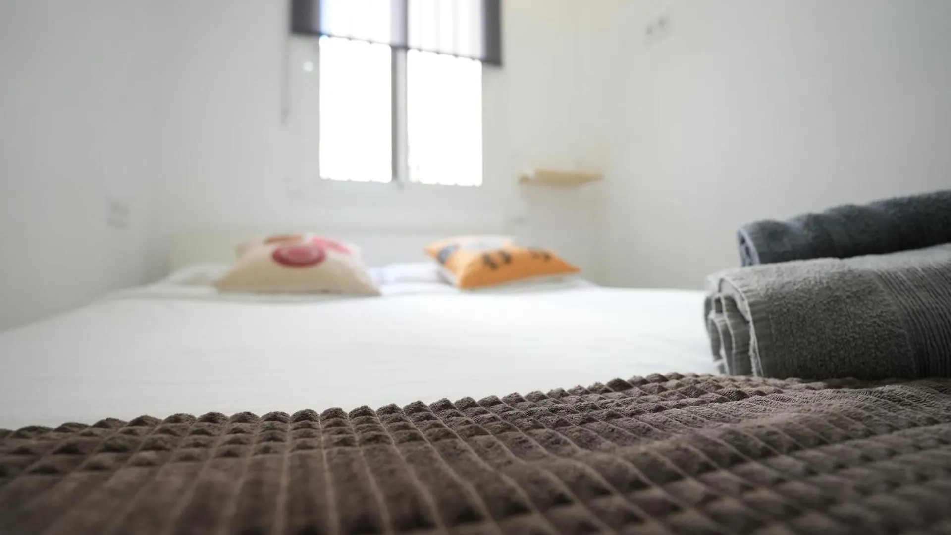 Excellent Location Malaga Centro Historico 2 Bed Flat Apartment Spain