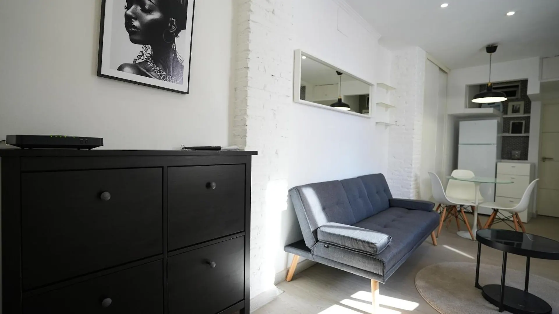 Excellent Location Malaga Centro Historico 2 Bed Flat Apartment Spain